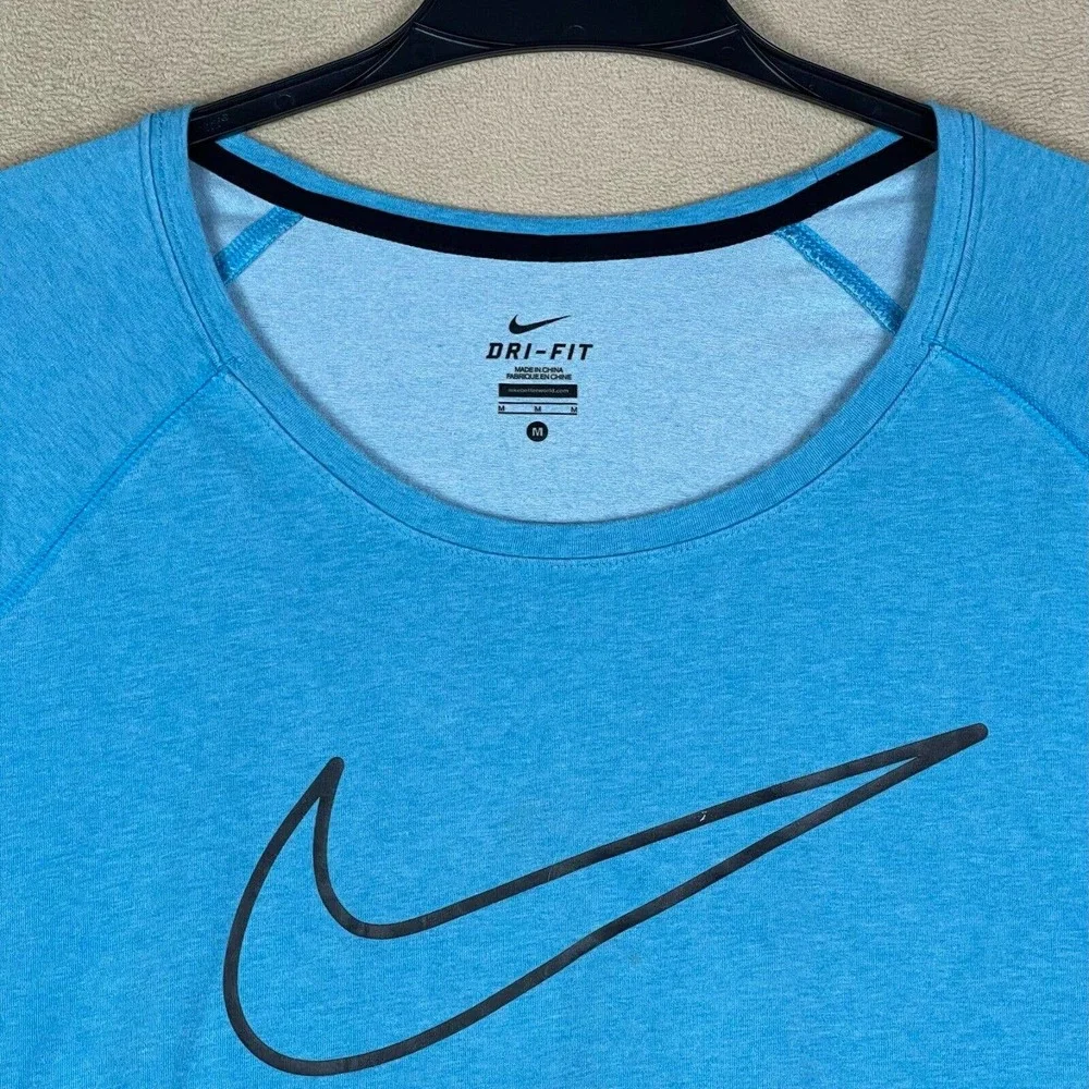 Nike Dri Fit Womens M Blue‎ Boat Neck Relaxed Fit Long Sleeve